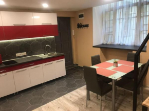 Separate flat,3 rooms!Central location-best price!
